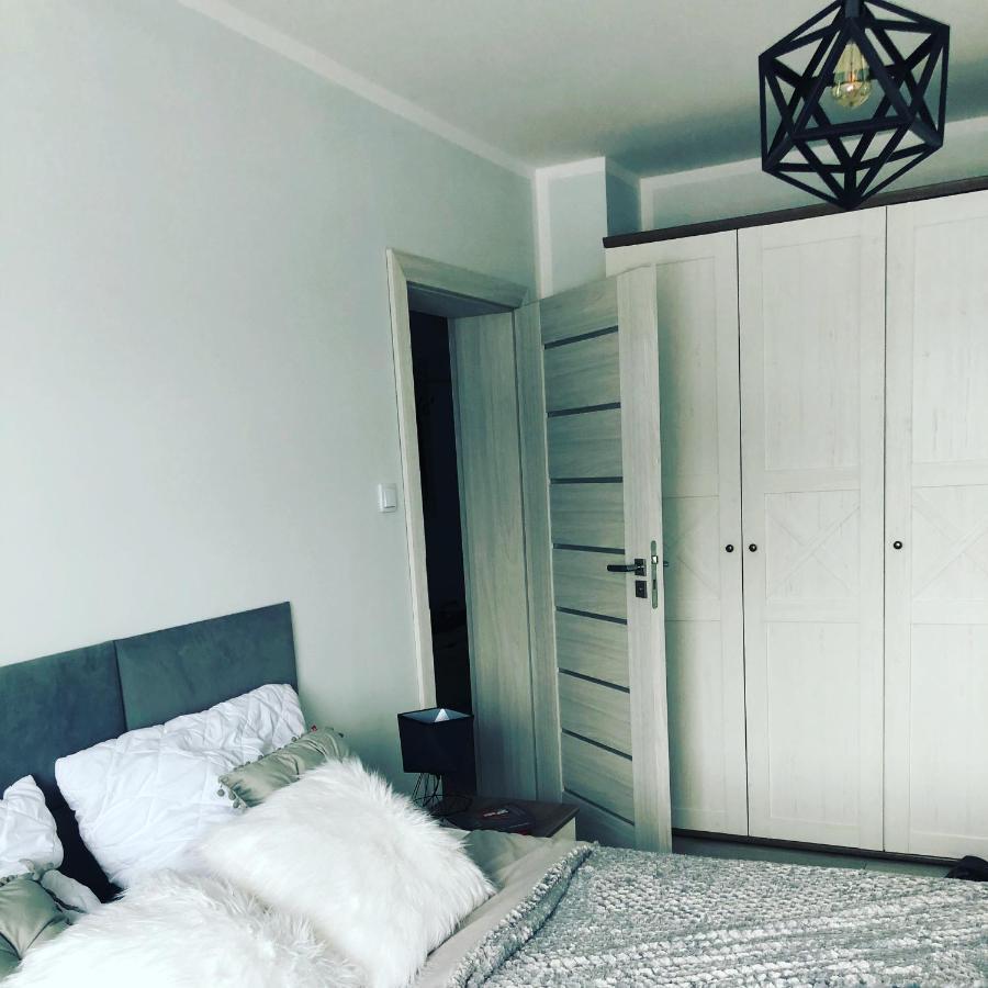 Apartament Happiness イェレニャ・グーラ エクステリア 写真
