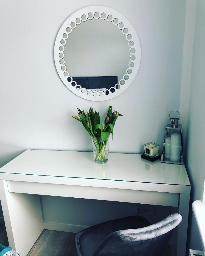 Apartament Happiness イェレニャ・グーラ エクステリア 写真